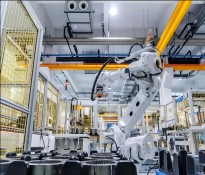 ʮҎ(gu)a(chn)I(y)桿߶b죺~Ї족a(chn)I(y)C(j)c·̽